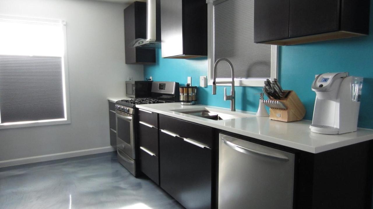 Modern/Retro Condo ไฮพอยท์ ภายนอก รูปภาพ